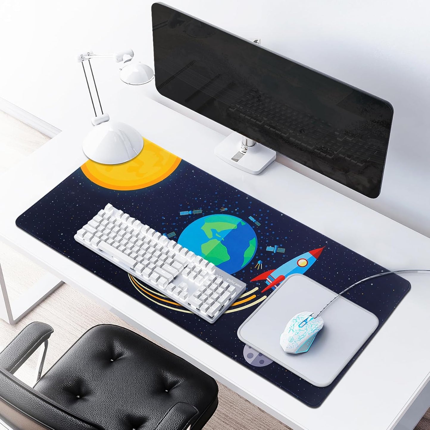 Mouse Mat Gaming Mouse Mat XXL 900 x 400 mm Desk Mat Large Mouse Mat White Mouse Pad Mouse Pad Earth Rocket Mouse Mat with Motif for PC Office Desk Mat Laptop Computer