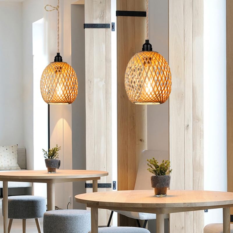 Lampa suspendata E27 pe baterie, cu abajur ratan boho