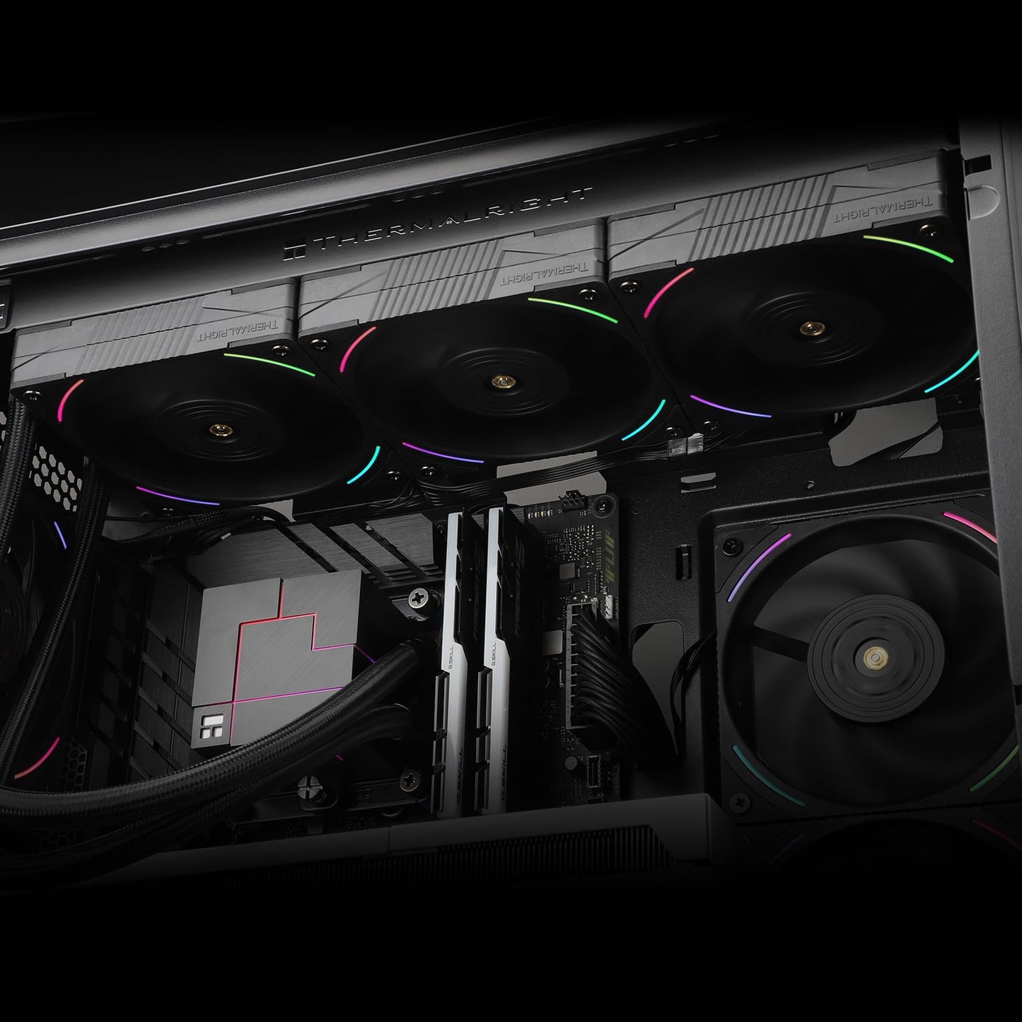 Thermalright Core Matrix 360 Black CPU Liquid Cooler with 120mm PWM Fan,360 Black Cold Row Specification,Integrated Water Cooler Heatsink,for AM4/AM5,Intel 1700/1150/1151/1200/2011