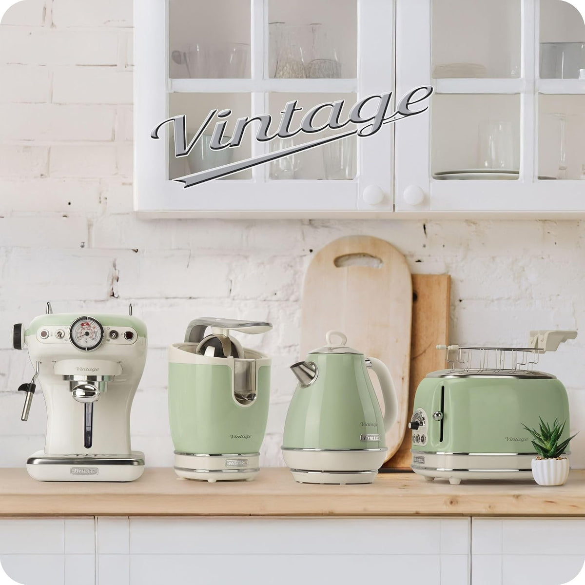Espressor Ariete Vintage cu sita si duza pentru spumare lapte