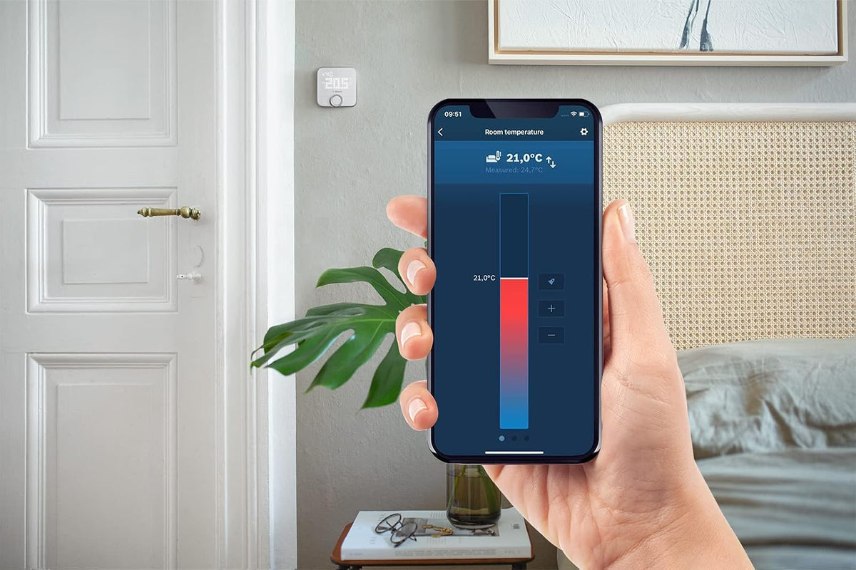 Termostat de camera Bosch Smart Home II pentru sisteme de incalzire cu fir, 230V