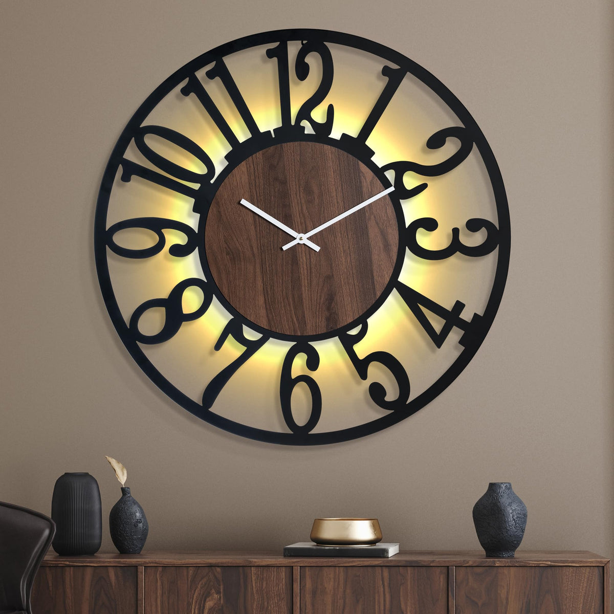 Ceas de perete metalic 24 inch cu senzor lumina si sunet