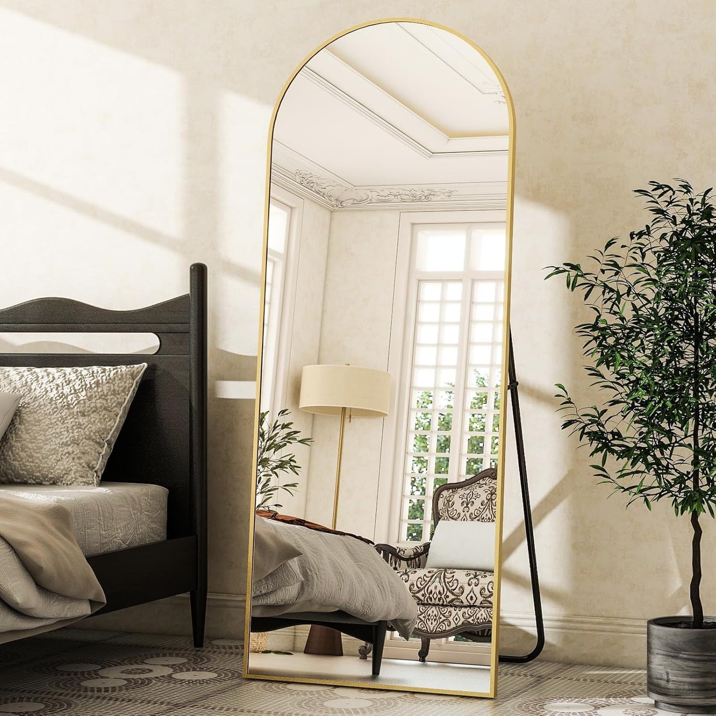 Oglinda Koonmi Arched 30x67 cm, cadru metalic, montaj perete