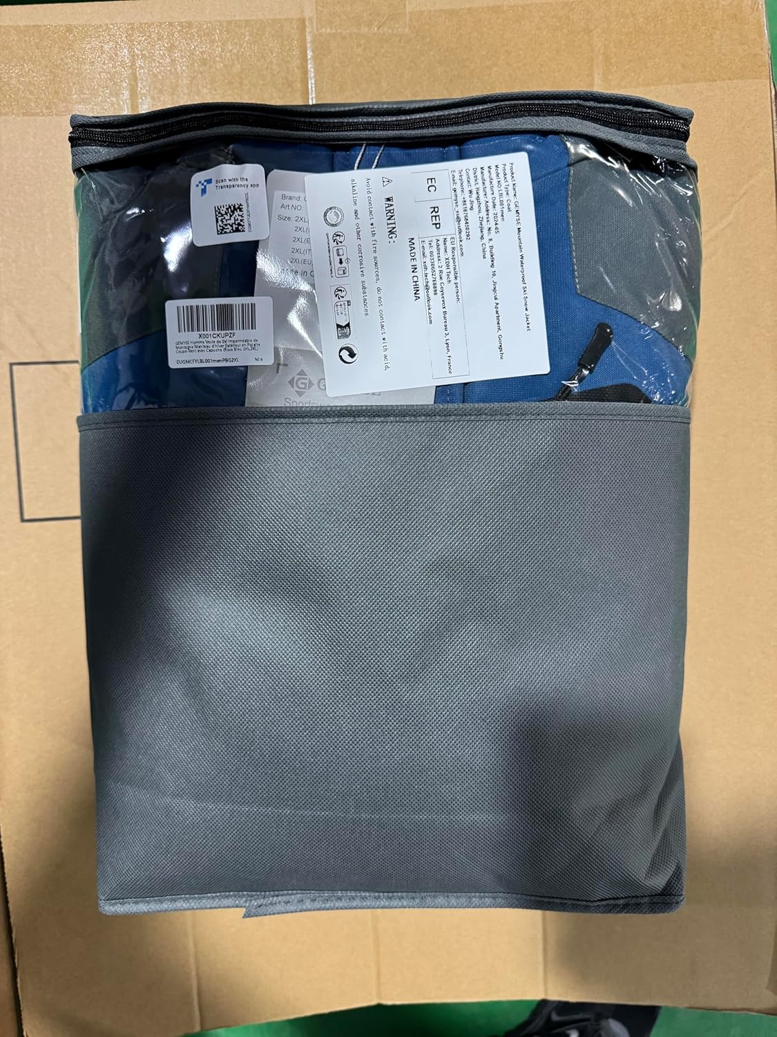 GEMYSE Men's Mountain Waterproof Ski Jacket Windproof Fleece Outdoor Winter Coat with Hood