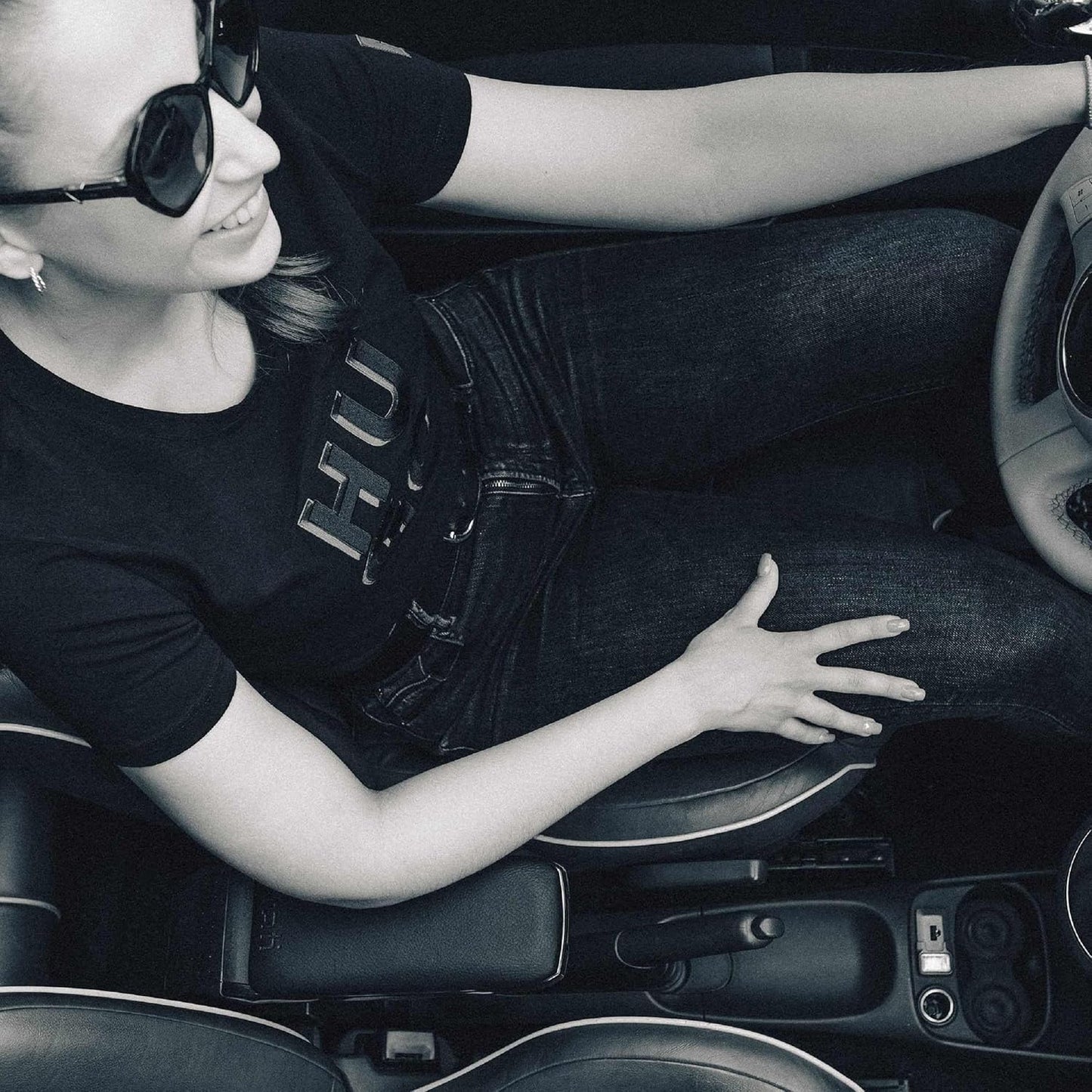 Rati Armster S Armrest Suitable for Volkswagen Caddy 2020 - Centre Armrest with Storage Compartment I Perfect Fit for Centre Console