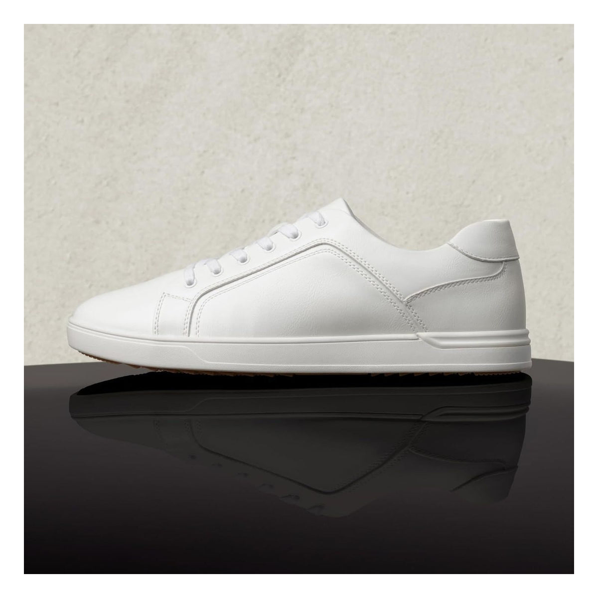 [RESIGILAT] Sneakers casual barbati Bruno Marc albi, marimea 9.5