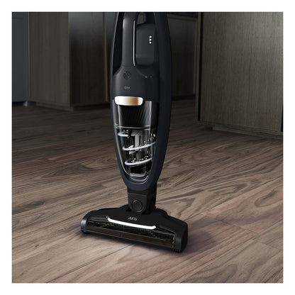 [RESIGILAT] Aspirator vertical fara fir AEG QX6 2 in 1, cu perie pentru par de animale, gri