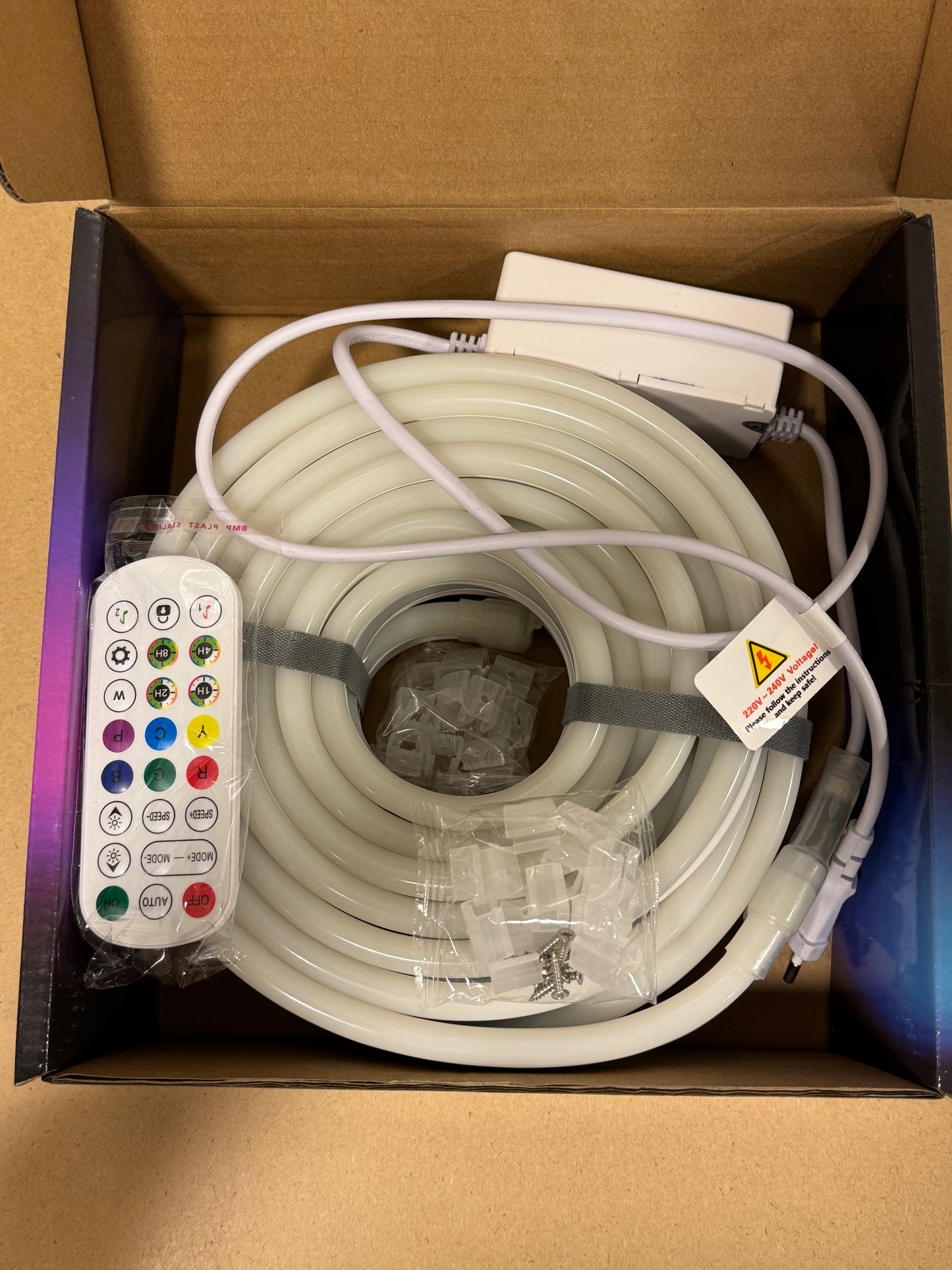 Bagzy 20M Banda LED Neon RGB 220V, IP65, cu Aplicatie si telecomanda